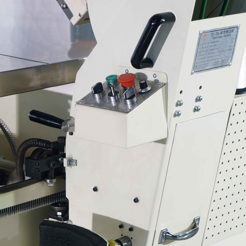Haute fréquence de machine à coudre de bord de bande de matelas de NOBO pour l'épaisseur de 0,12 - de 0.4m