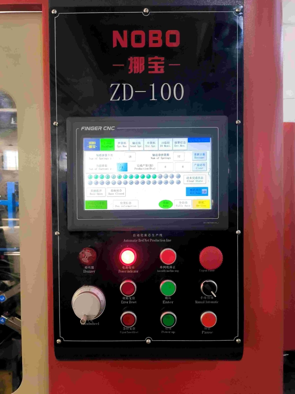 La machine de couchage à mousse est utilisée pour le nettoyage des tissus.